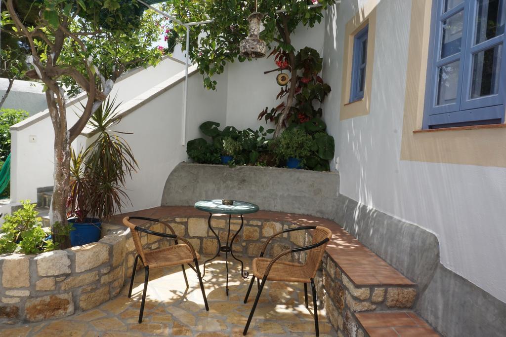 Patmos Maria Studios Skala  Ruang foto